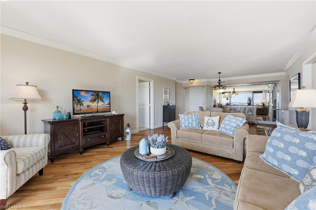 4001 Gulf Shore BLVD N 1205 photo 10