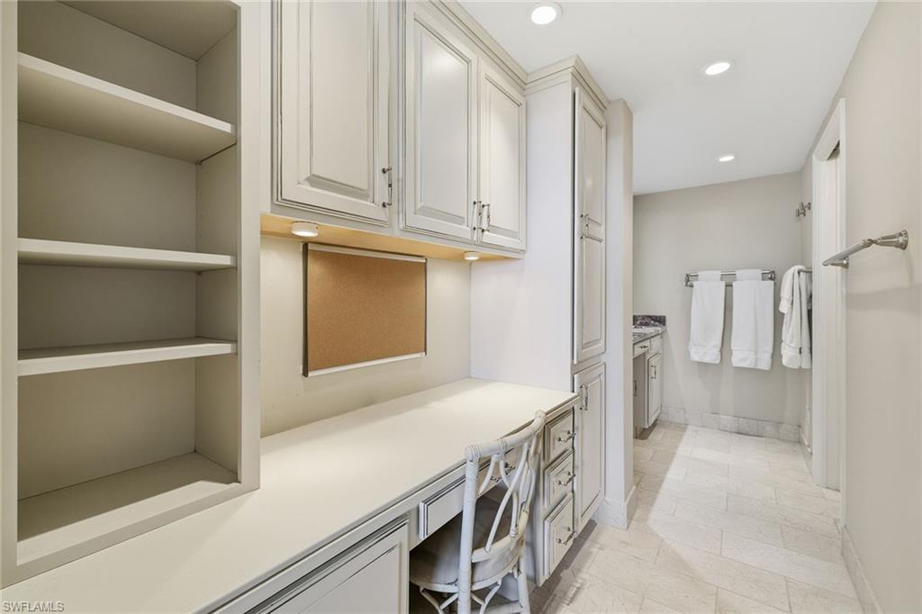 4001 Gulf Shore BLVD N 1205 photo 18