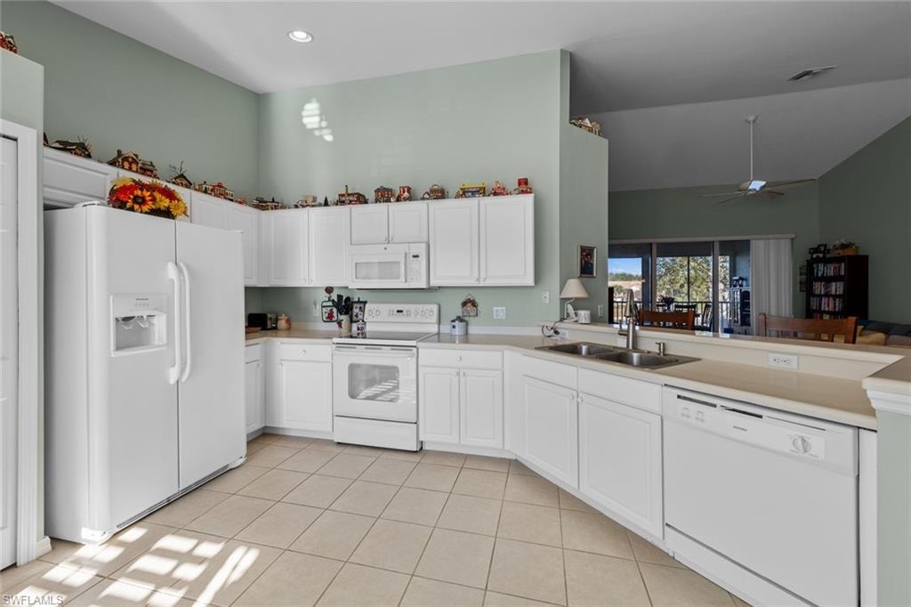 10124 Colonial Country Club BLVD 503 photo 11