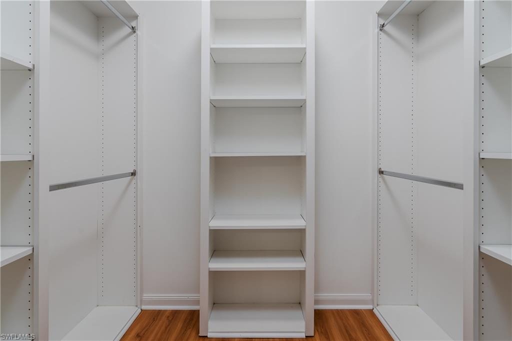 1/2 bath off of laundry room