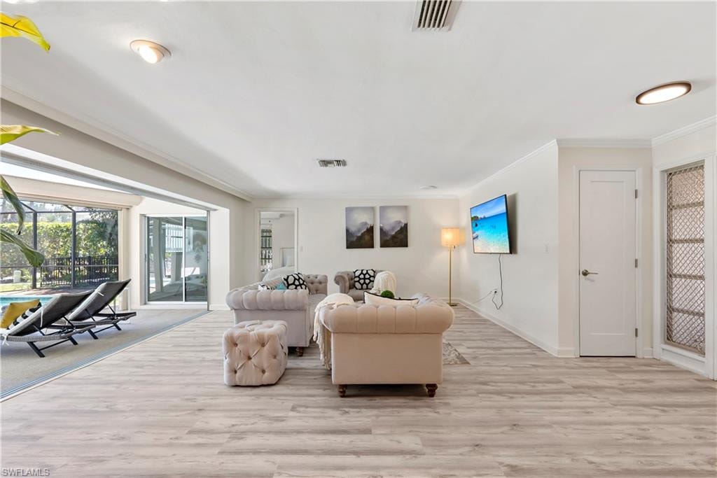 2125 Marina DR photo 6