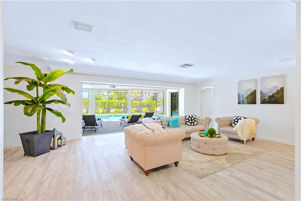 2125 Marina DR photo 8