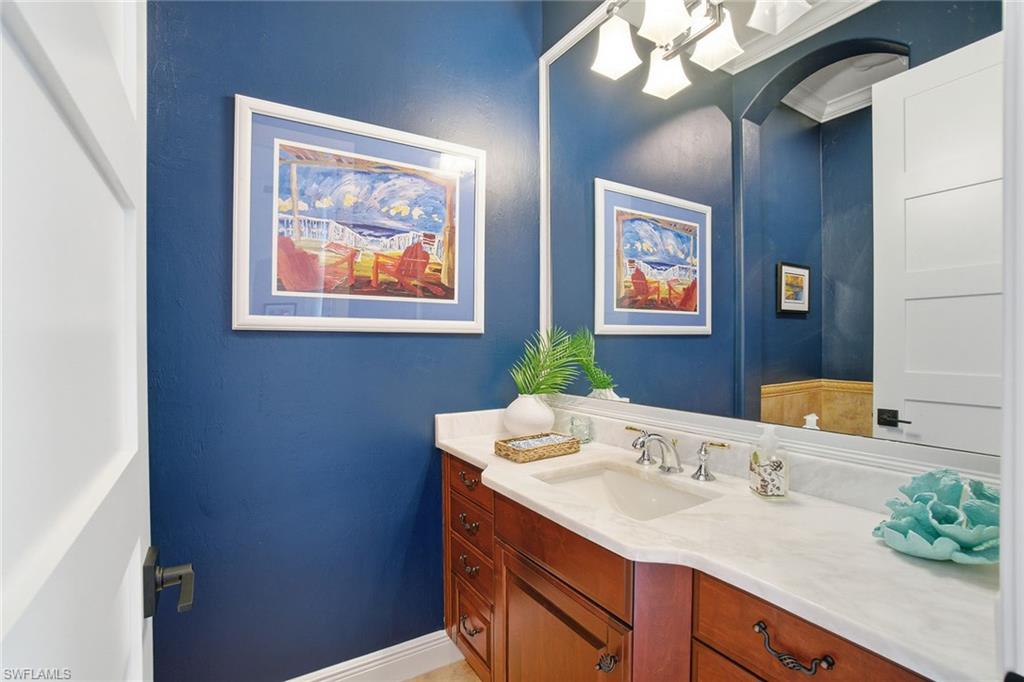 6891 Lakewood Isle DR photo 23