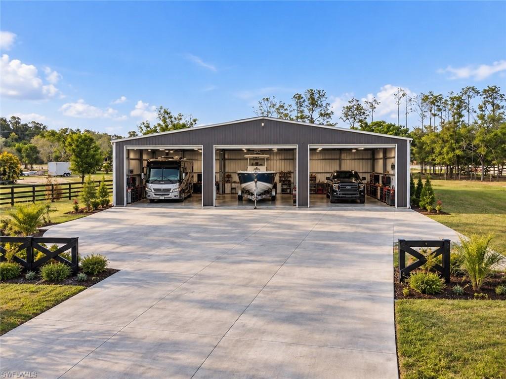 12201 Caisson LN