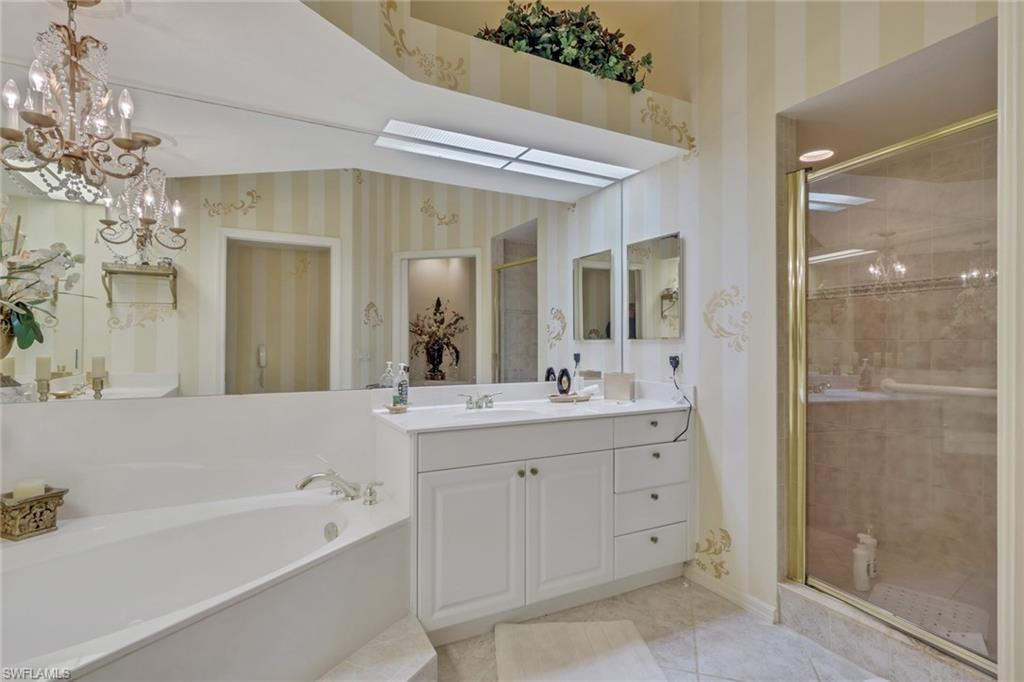 10801 Crooked River RD 203 photo 23