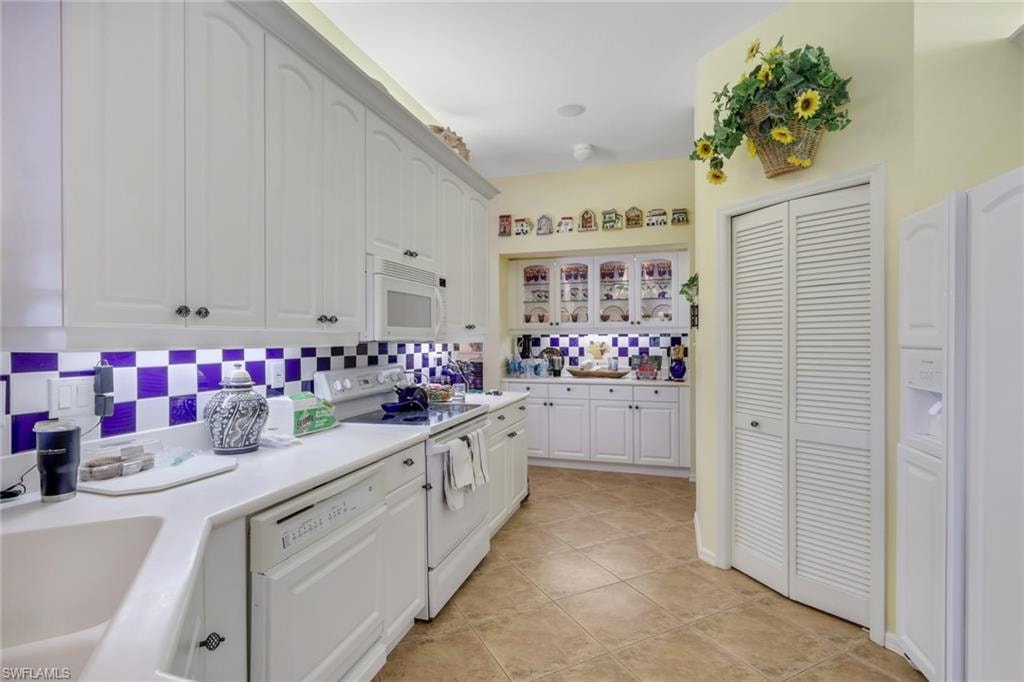10801 Crooked River RD 203 photo 13