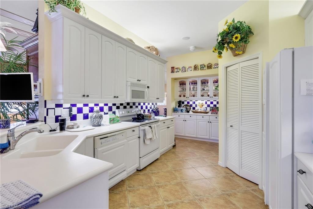 10801 Crooked River RD 203 photo 12
