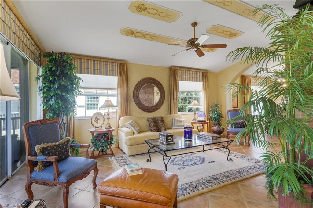 10801 Crooked River RD 203 photo 7