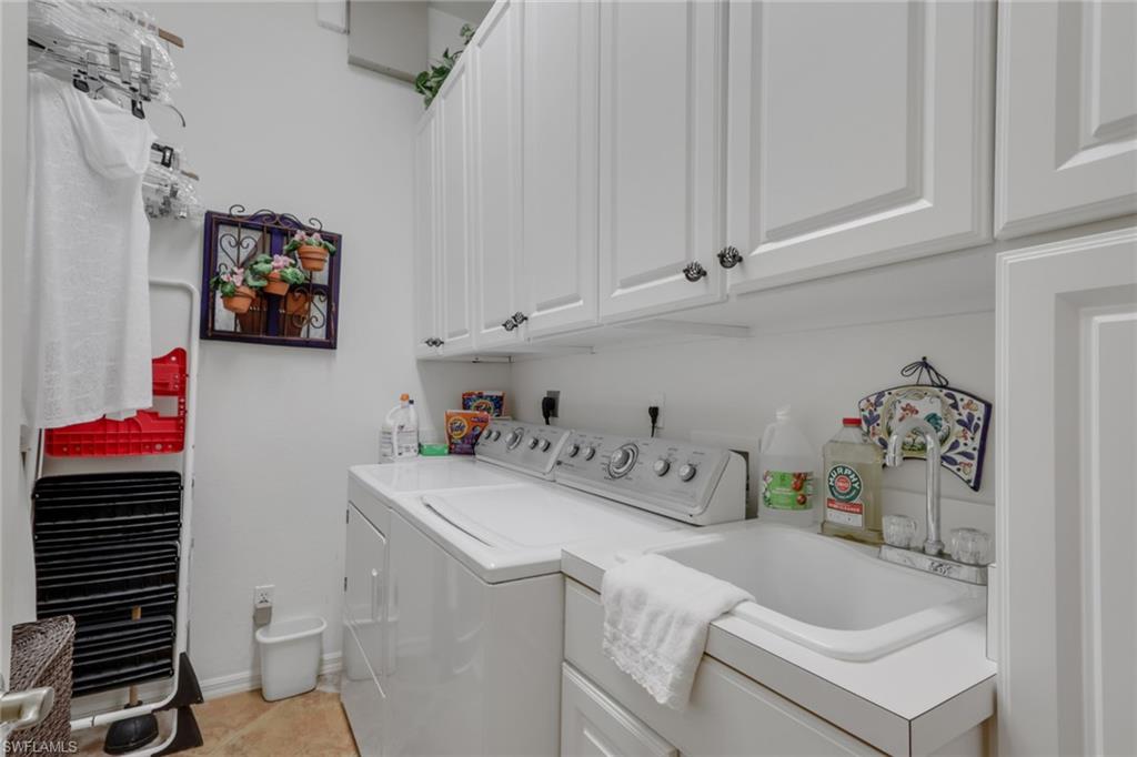 10801 Crooked River RD 203 photo 24
