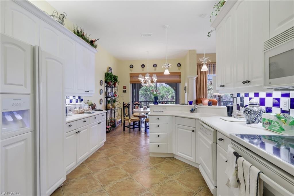 10801 Crooked River RD 203 photo 11