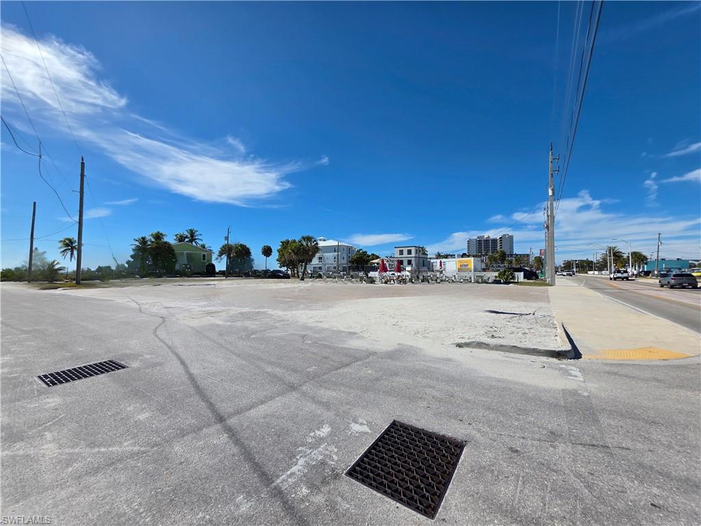2450 Estero BLVD