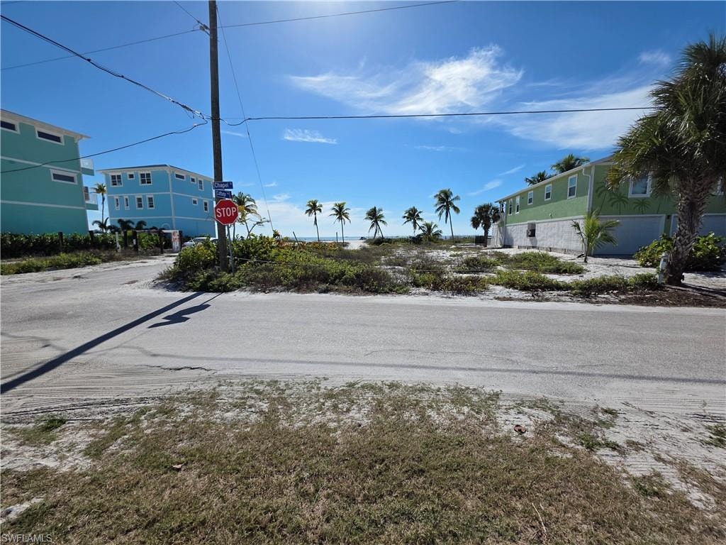 2450 Estero BLVD photo 8
