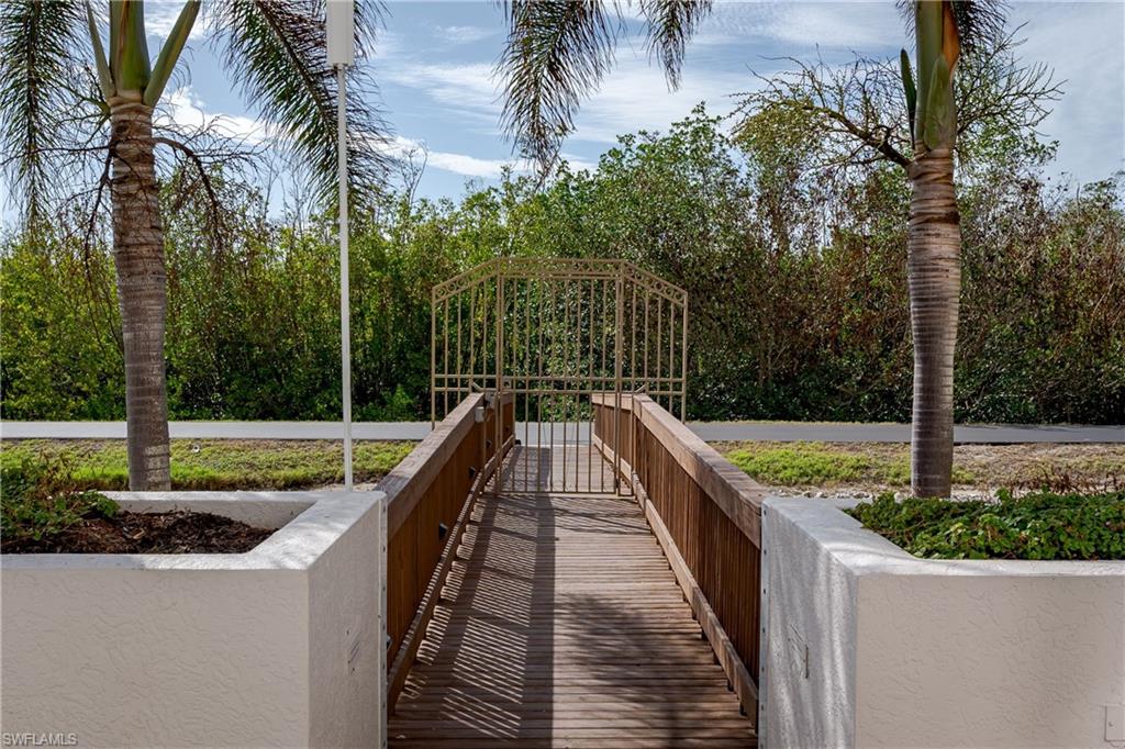 This is the path from Pool to Tram pick up!