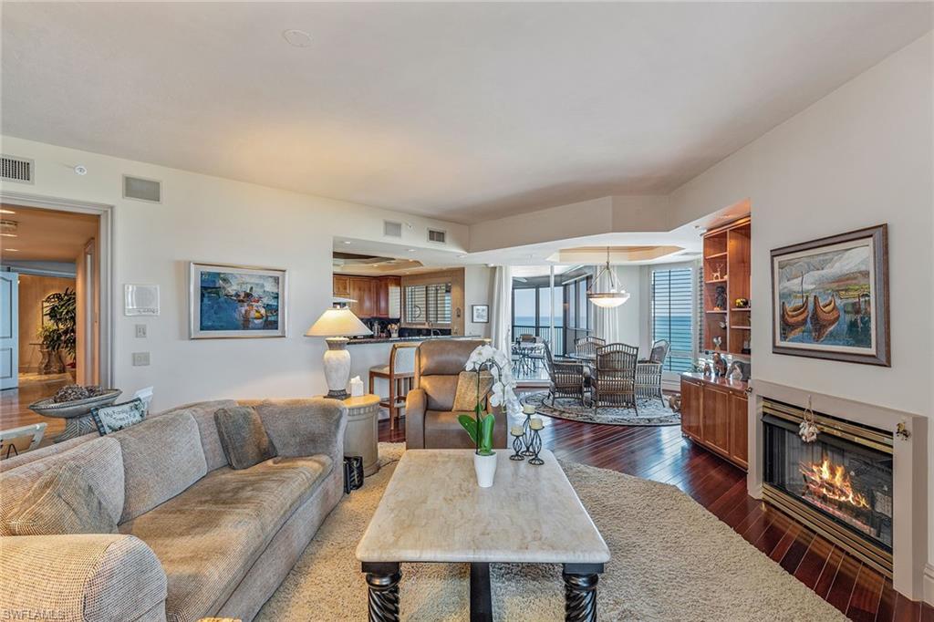 8477 Bay Colony DR 902 photo 6
