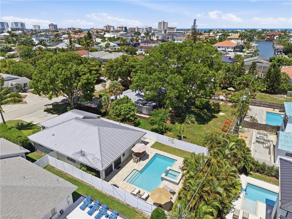 521 102nd AVE N