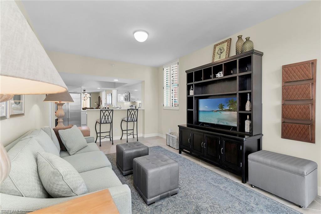 980 Cape Marco DR 508 photo 17