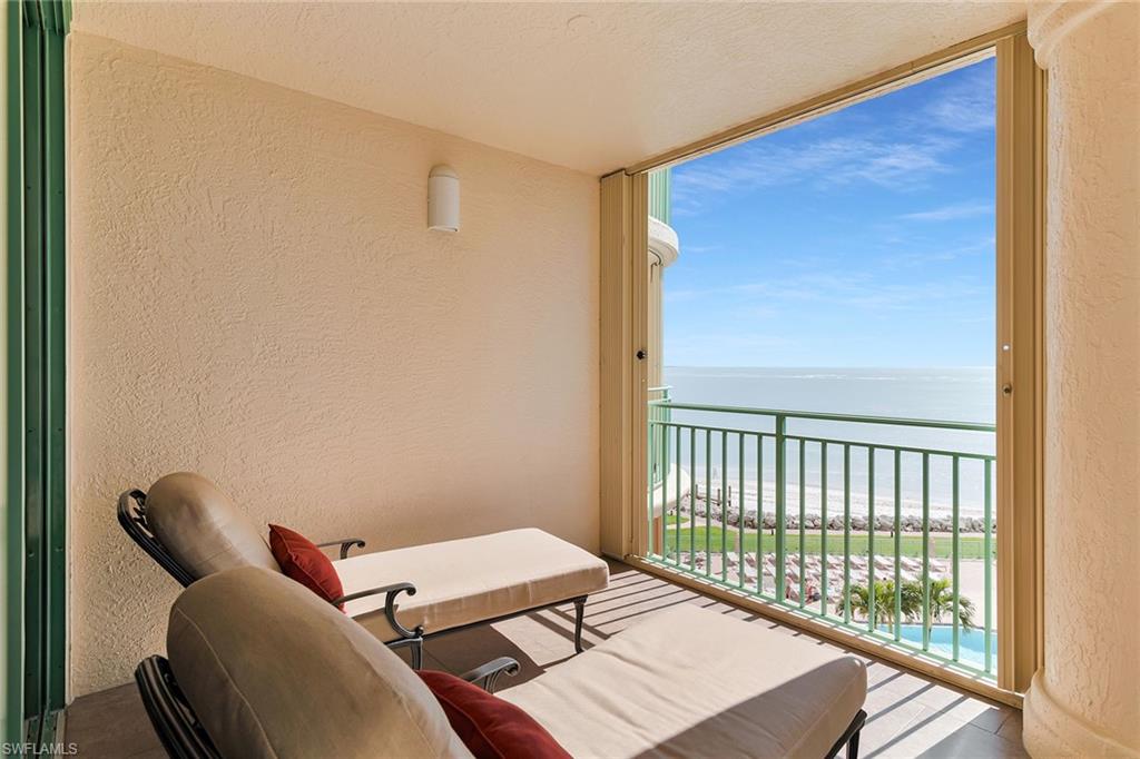 980 Cape Marco DR 508 photo 22