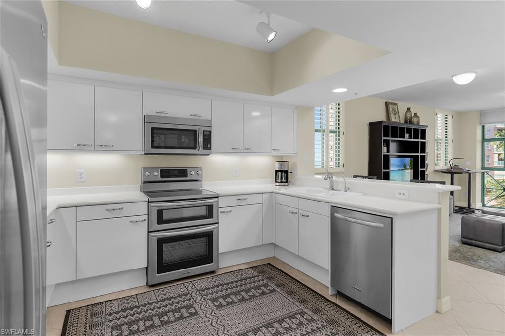 980 Cape Marco DR 508 photo 11
