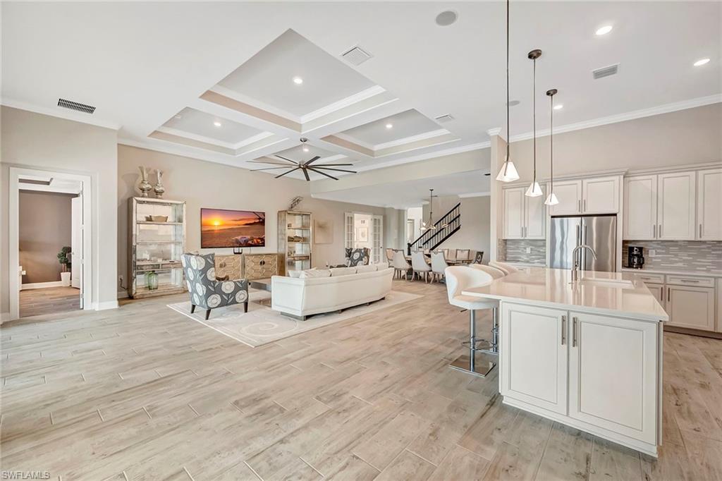 9574 Everglades DR photo 21