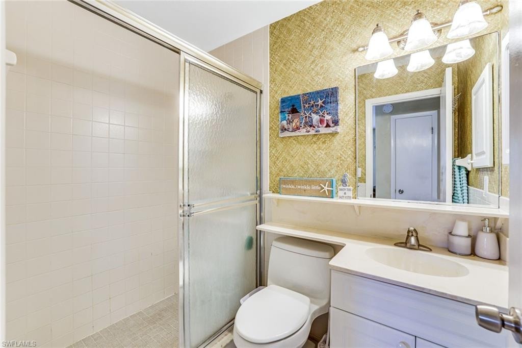 457 Tallwood ST 406 photo 12