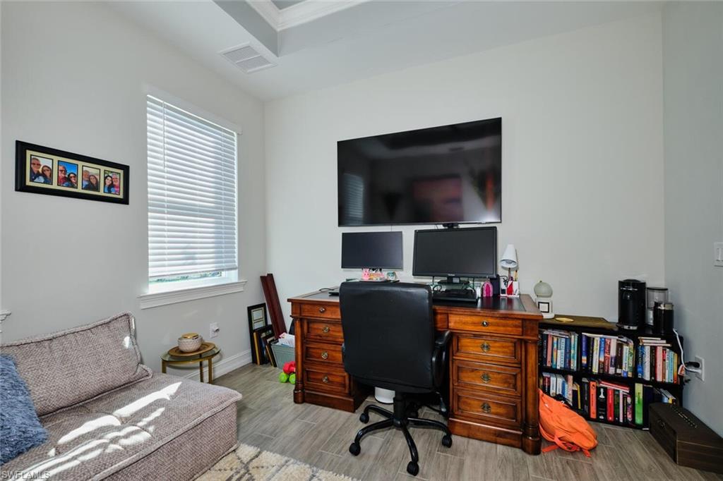 15320 Torino LN photo 27