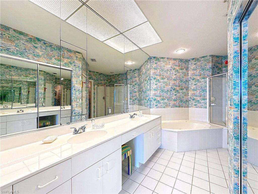 269 Barefoot Beach BLVD PH3 photo 11