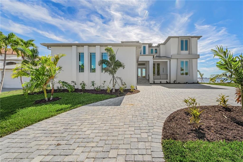 606 Coral DR