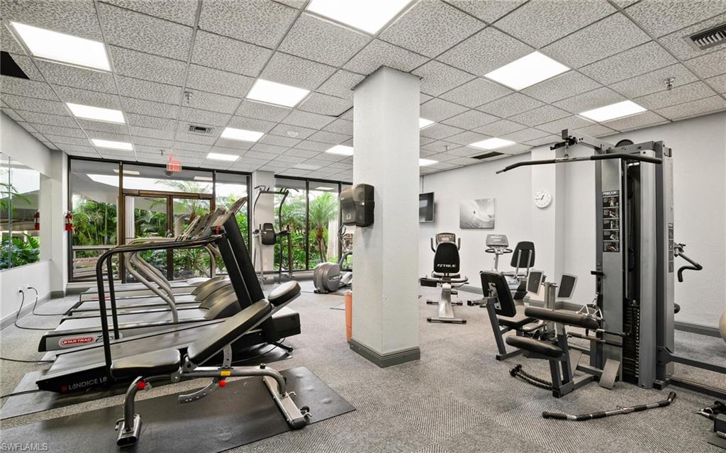 Exercise room with a drop ceiling