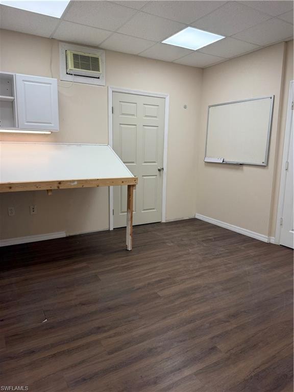 1076 Business LN 1 photo 10