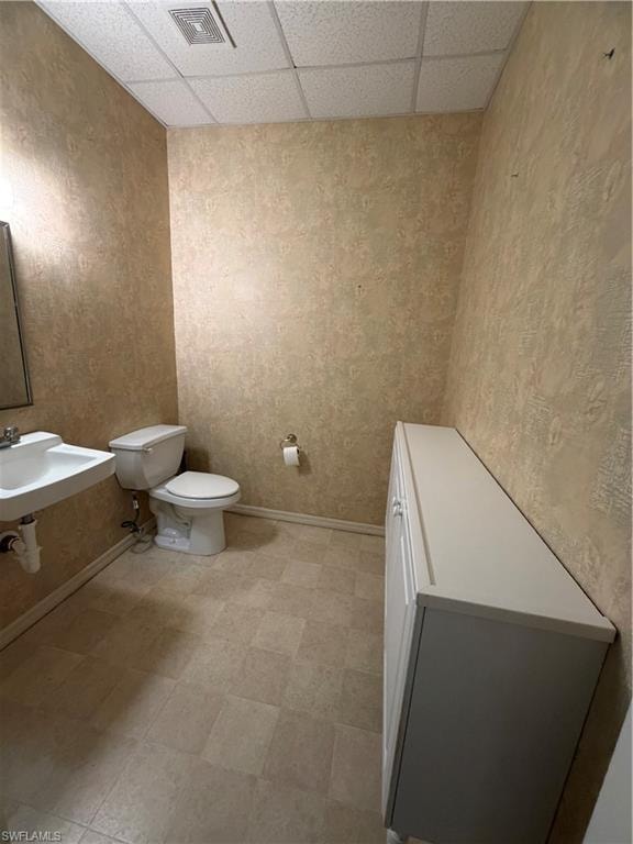 1076 Business LN 1 photo 11