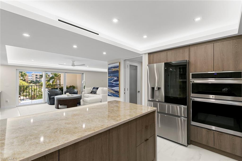 3951 Gulf Shore BLVD N 205 photo 11