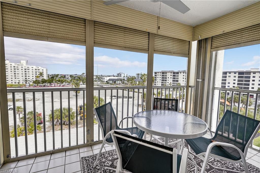 6900 Estero BLVD 501 photo 31