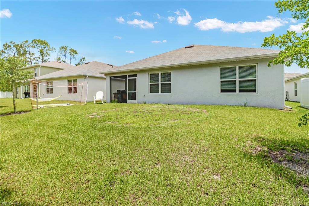 742 HADLEY PL W photo 22