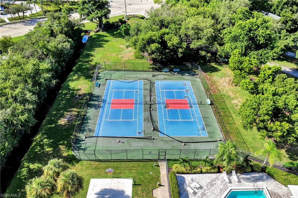 Community Tennis