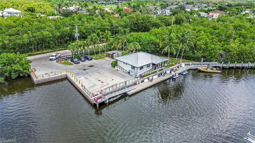 1931 Danford St. Bayview Park Hamilton Bait & Fuel Dock