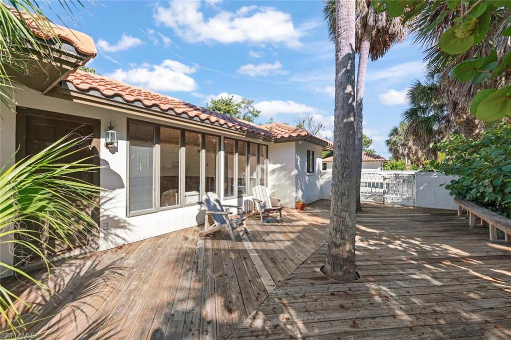 16632 Captiva DR photo 10