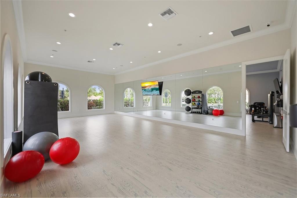 Clubhouse_yoga_studio