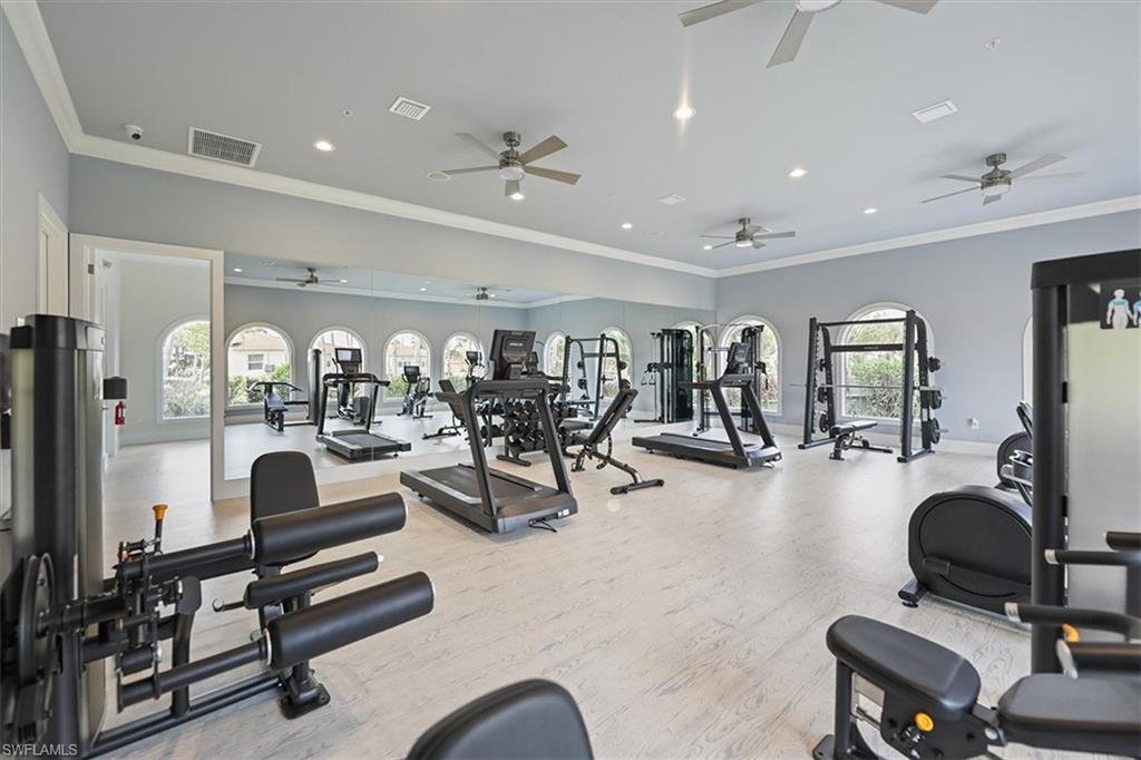 Fitness_center_Precor_equip