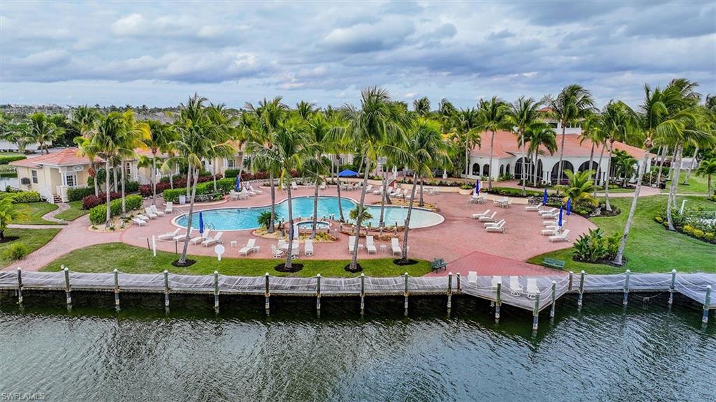 Lakeside_resort_style_pool