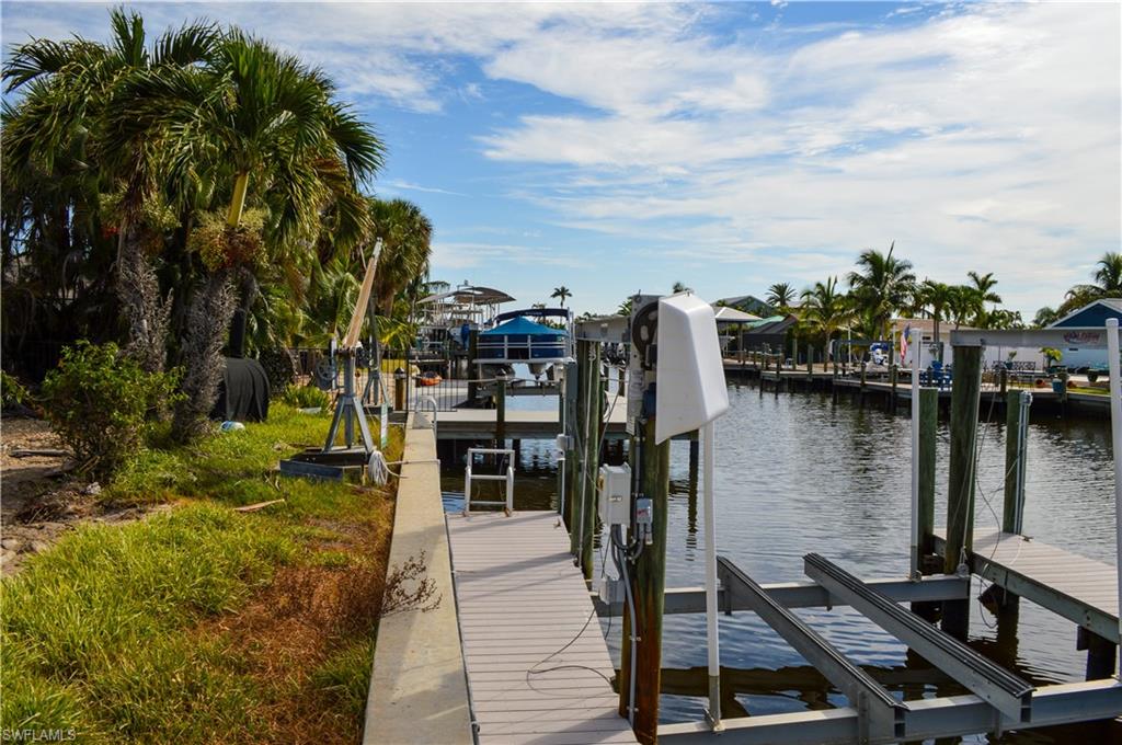 Dock and lift