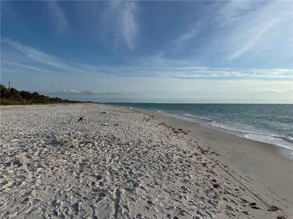 Gulf Beach on Island