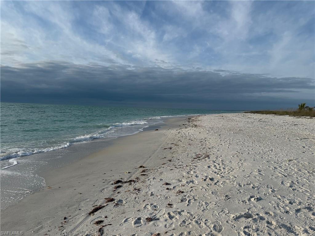 Gulf Beach on Island
