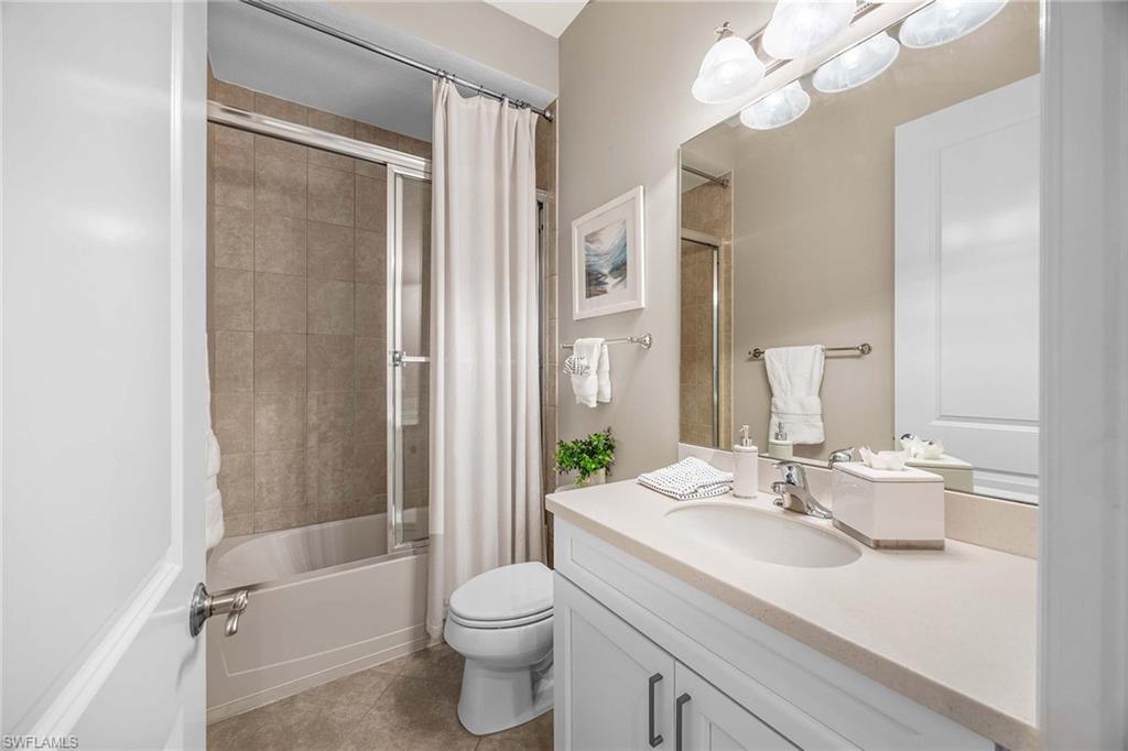 6550 Roma WAY photo 26