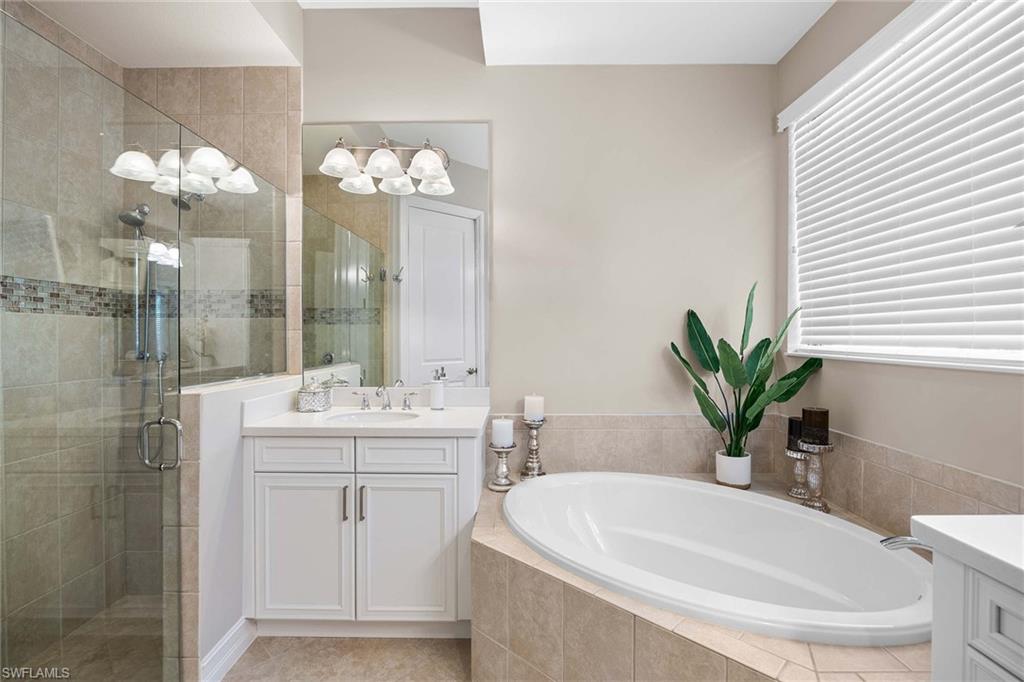 6550 Roma WAY photo 21