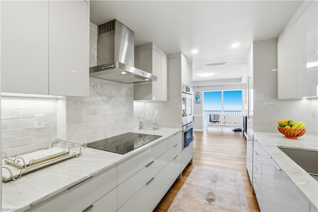 3003 Gulf Shore BLVD N 701