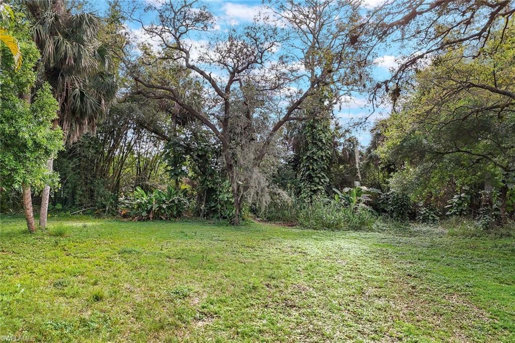 28038 Brook CIR