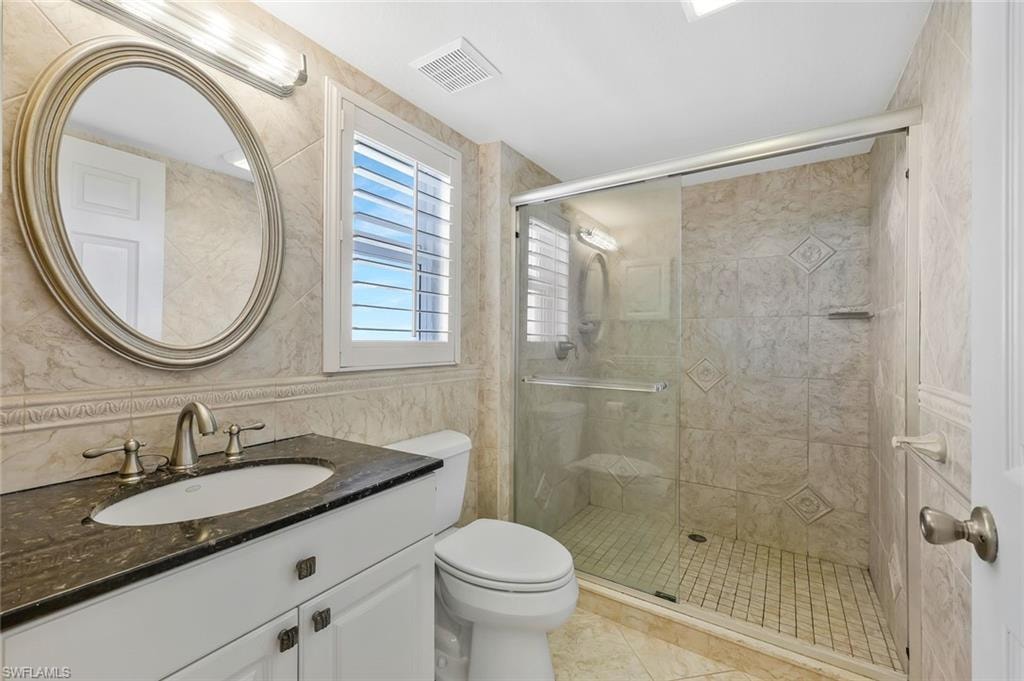 4895 Bonita Beach RD 501 photo 20