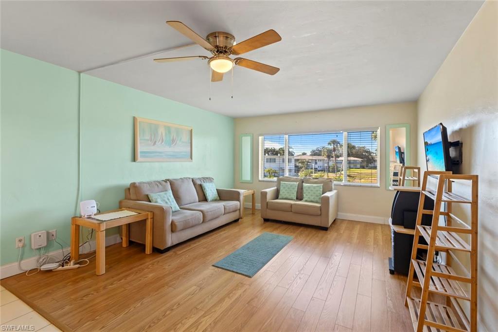 357 Joel BLVD 225 photo 12
