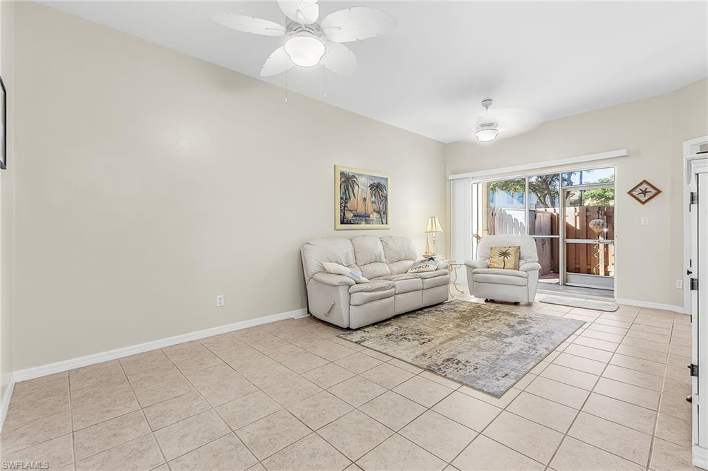4219 Bellasol CIR 1711 photo 6