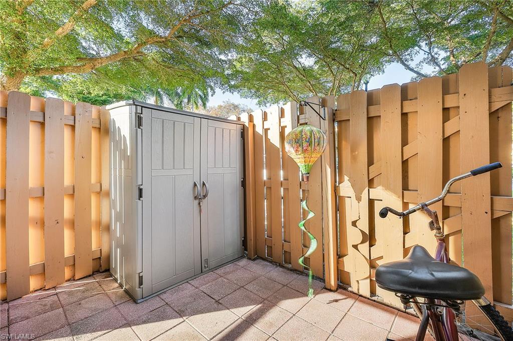 4219 Bellasol CIR 1711 photo 17